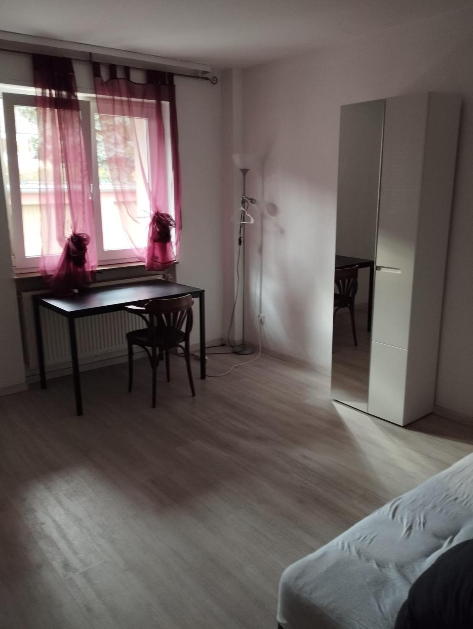 3 Zimmer Wohnung Kaiserslautern Ngoại thất bức ảnh
